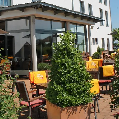 Airport Hotel Paderborn-3